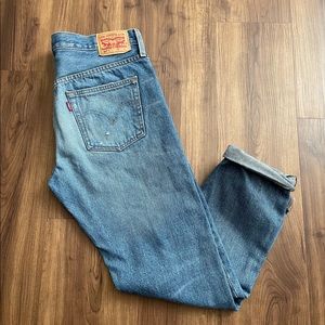 Levi’s 501 woman’s jeans